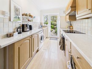 KITCHEN- click for photo gallery